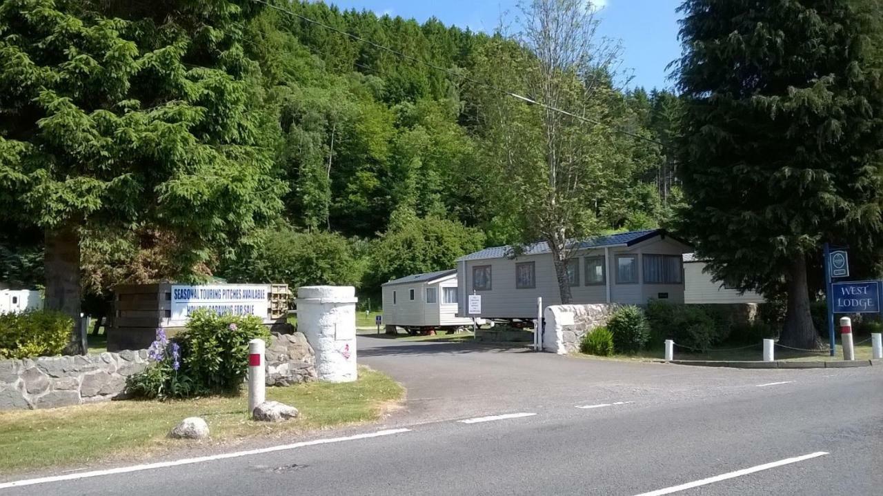 West Lodge Caravan Park Comrie Dış mekan fotoğraf